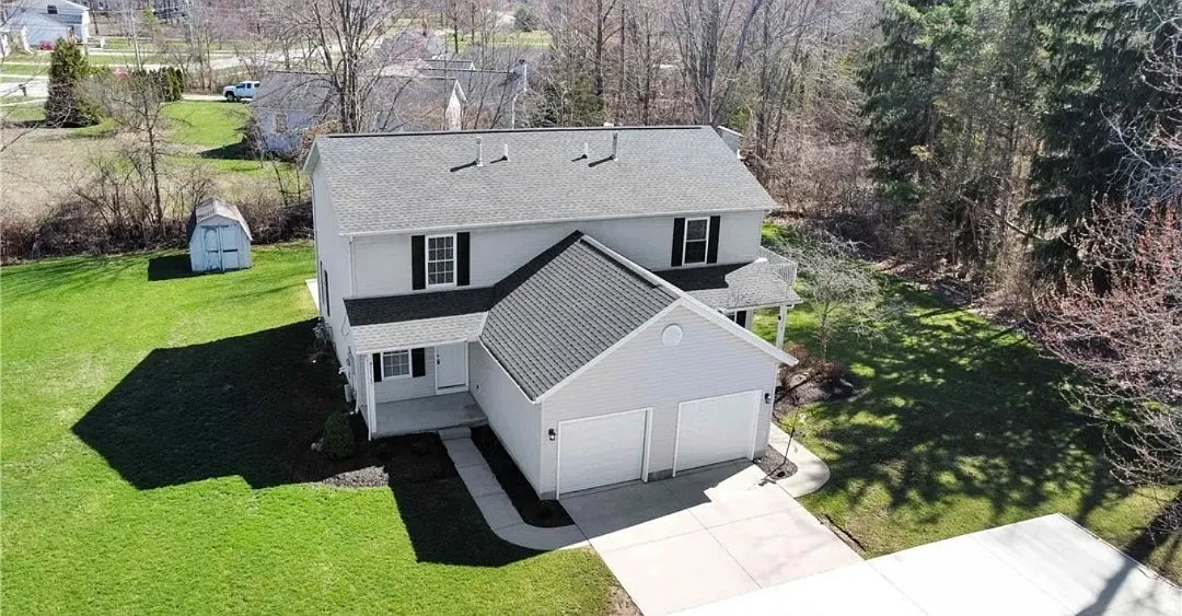 2 bed, 1.5 bath, 1232 sqft, $1,850 — Photo 1