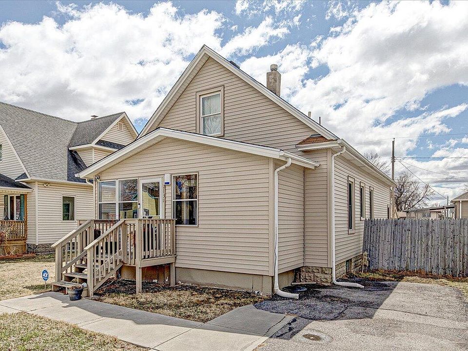 2131 Avenue C, Council Bluffs, IA 51501 Zillow