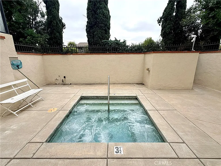 1000 E California Blvd #301 — Photo 13