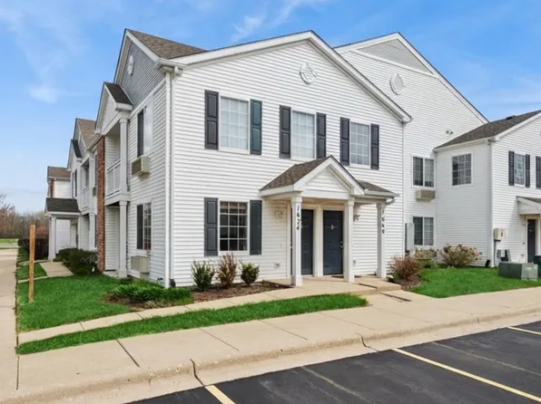 1624 McClure Rd #1624, Aurora, IL 60505