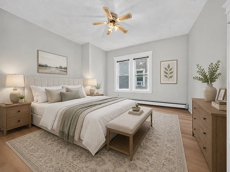 18 Otis St #1 — Photo 2