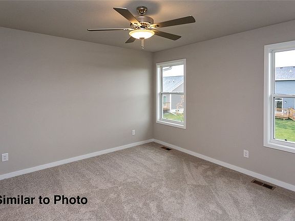 4th image of 174 Aspen Dr