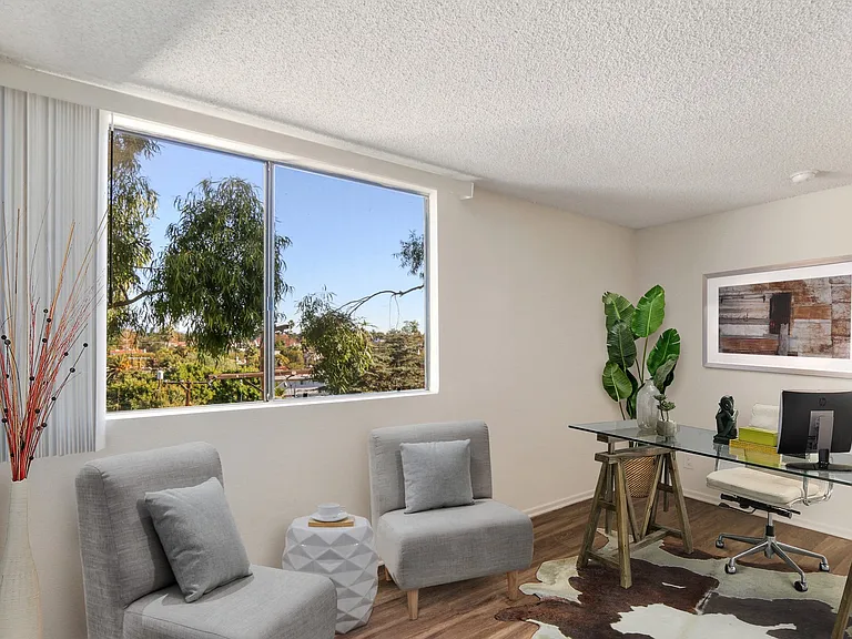 Park Overland Apartments — Photo 25