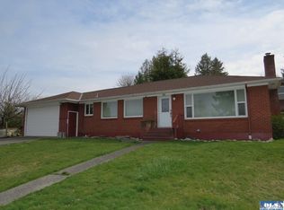116 E Apple Ln, Port Angeles, WA 98362
