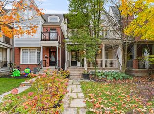 37 Winners Cir, Toronto, ON M4L 3Y7