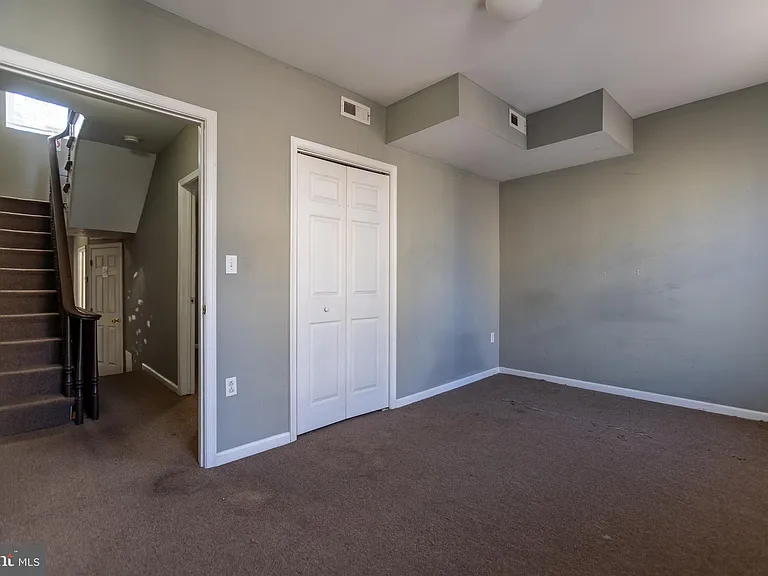 1706 N Willington St — Photo 28