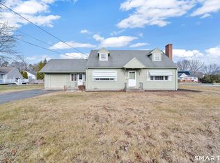 10 Helena Lane, Windsor Locks, CT 06096