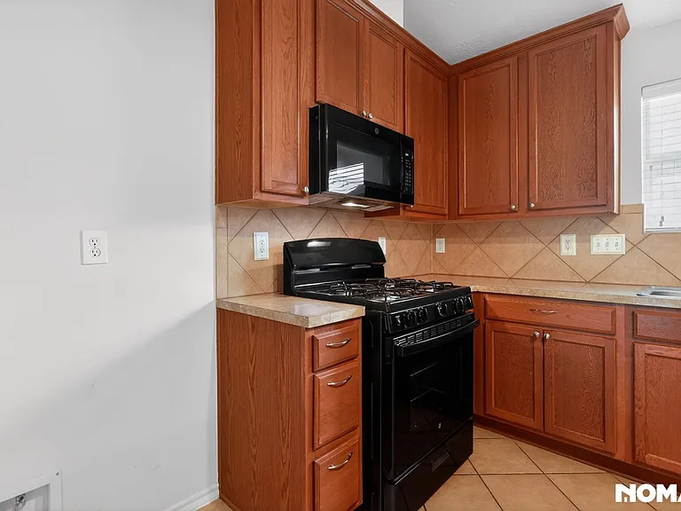 3610 Kale St — Photo 6