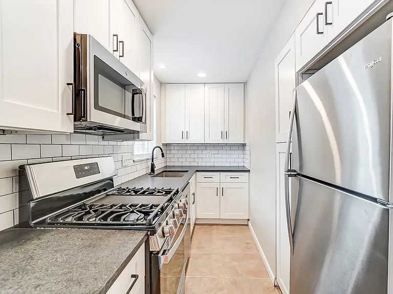 1545 King Ave #B — Photo 8