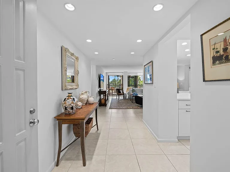 3420 S Ocean Blvd #3P — Photo 3