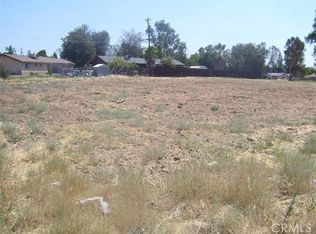32 El Paso Rd, Madera, CA 93638