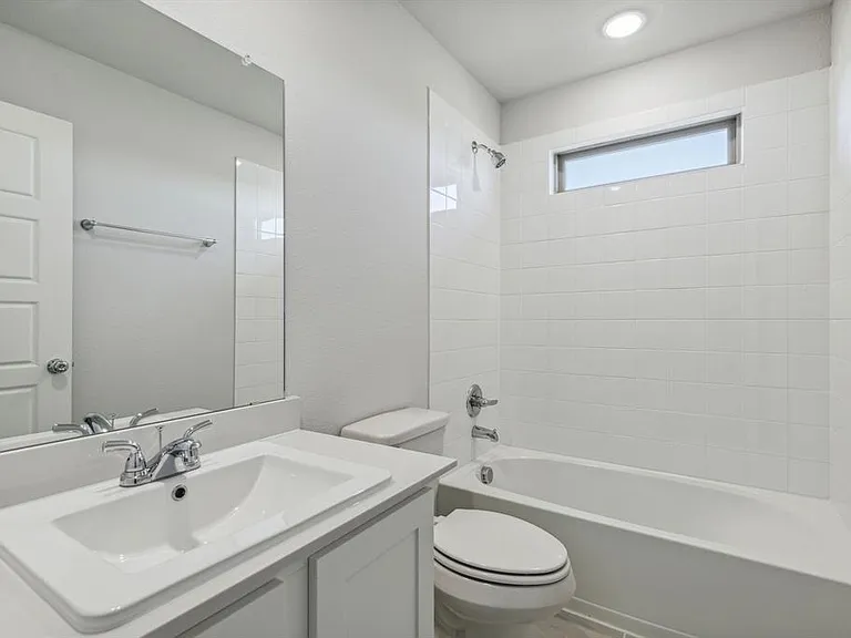 907 Hazel Dr — Photo 22