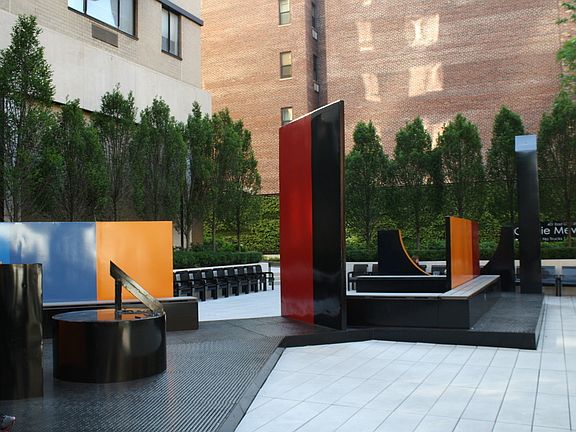 4th image of 401 E 80th St APT 32A