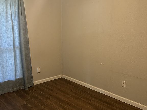 5th image of 1601 Furman Ave