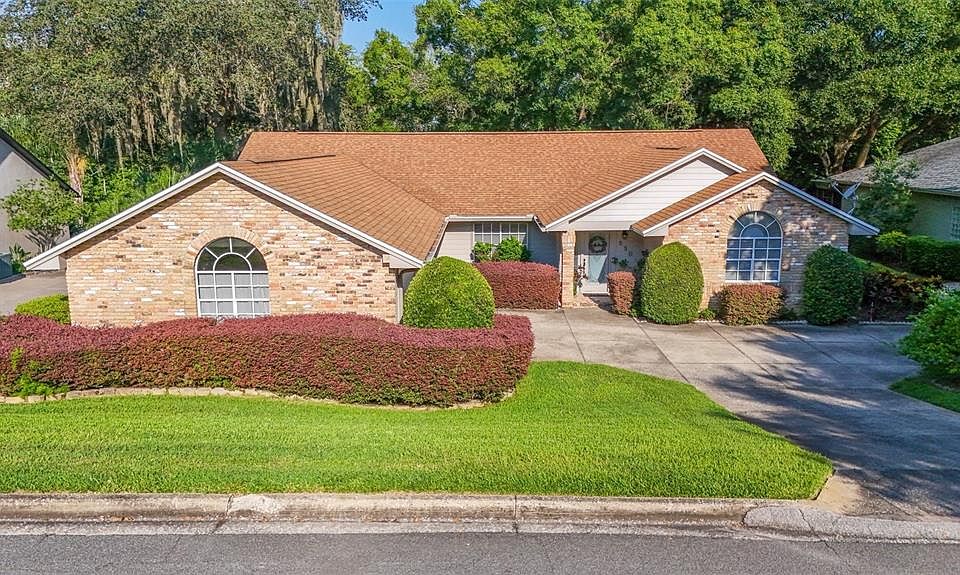 1st image of 550 CHAUTAUQUA DRIVE