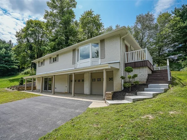 5327 Dunfred Cir SE, Canton, OH 44707