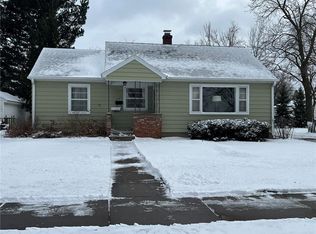 121 E Truman Ave, Eau Claire, WI 54701