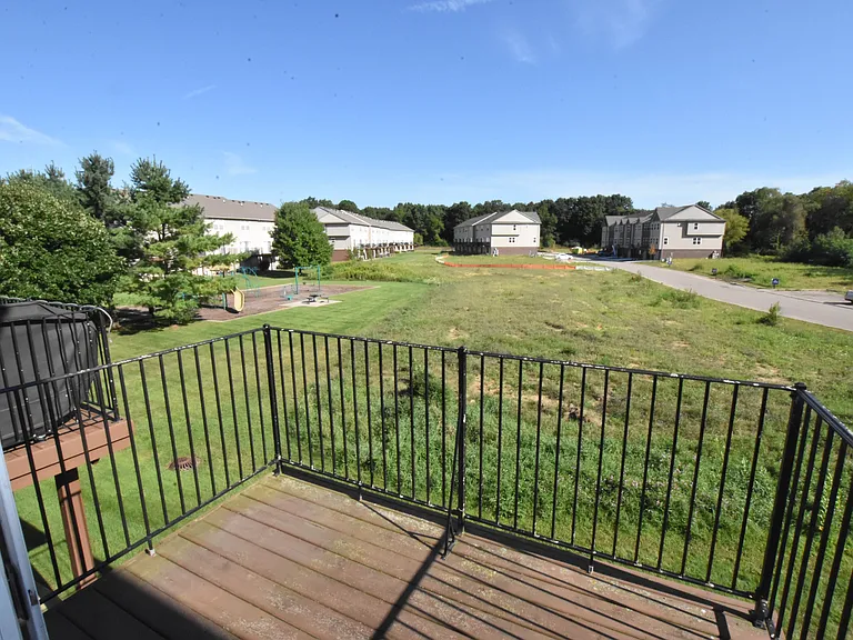 2180 Knotty Pine Trl — Photo 15
