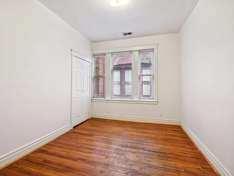 626 E. Ferry - FDR — Photo 15