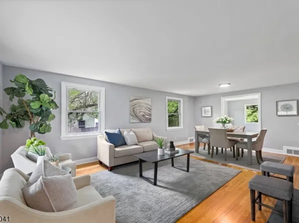 27 Woodcrest Cir, Springfield Twp., NJ 07081