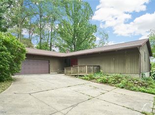 4196 Webb Rd, Ravenna, OH 44266