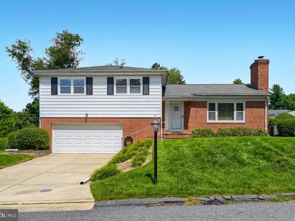 7803 Ruxway Rd, Towson, MD 21204