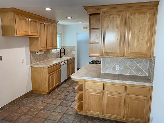 2nd image of 3177 Longdale Dr