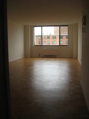 Rented by Realty Operations Group | media 5