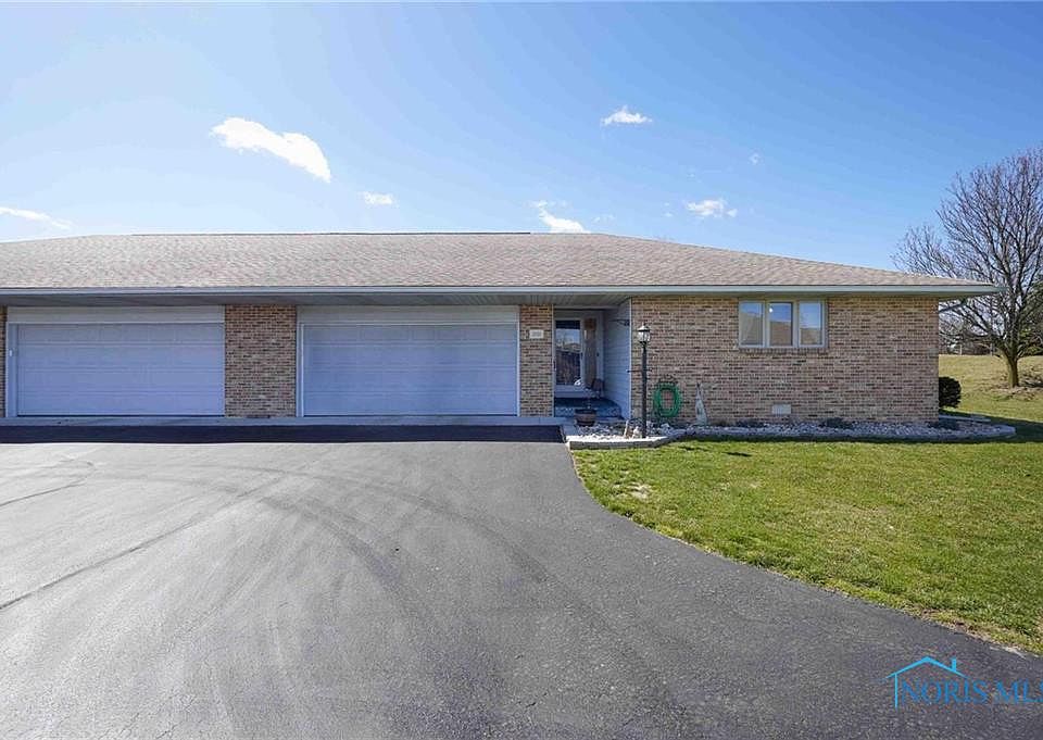 1st image of 2101 Stonehedge Ct #U-12