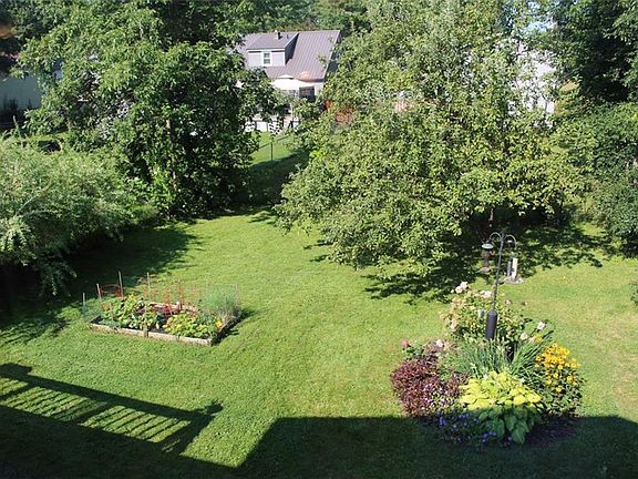 4th image of 6481 Curwood Dr