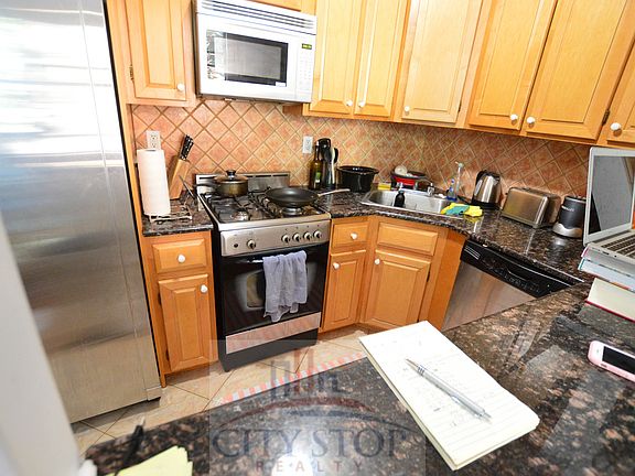 2nd image of 38 W 74th St APT 2A
