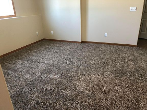 4th image of 1103 39th Ave S