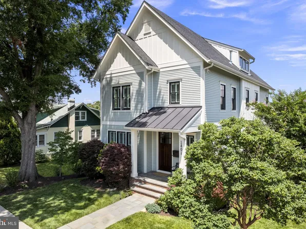 1801 N Bryan St, Arlington, VA 22201