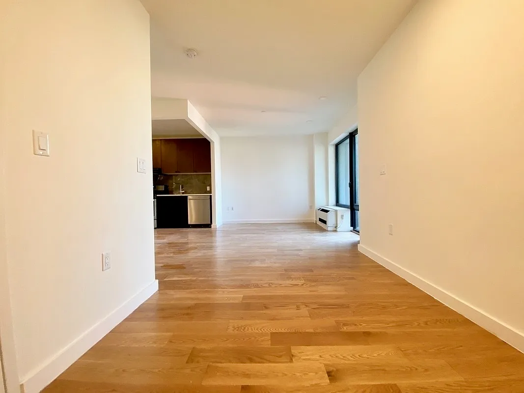 25 East 19th Street — Photo 4