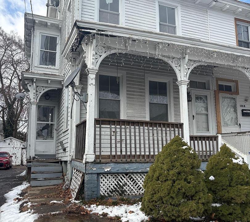 1st image of 168 East Ave