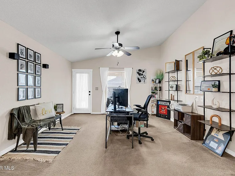 2924 Pino Blanco Pl — Photo 3