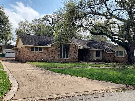 3rd image of 2022 Willow Wisp Dr