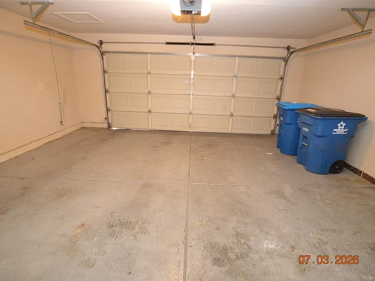 6845 Zamora Dr — Photo 15