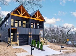 4422 Grand Ave #B, Chattanooga, TN 37410