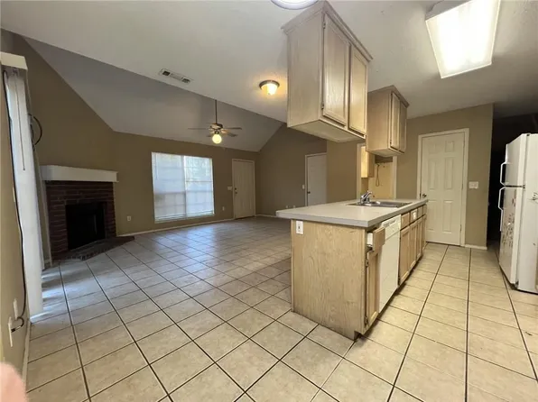 1631 & 1629 N Saddlehorn Ave #1629, Fayetteville, AR 72703