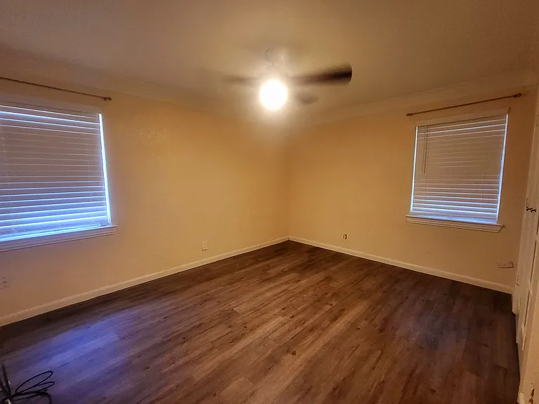 8609 Jennie Lee Ln — Photo 7