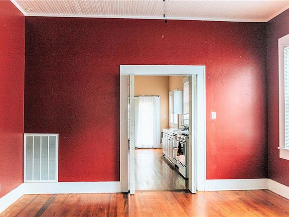 4th image of 1206 Williams Ave