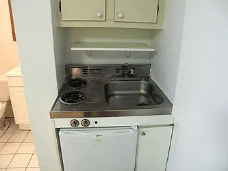 Rented by Roseann Lettieri Realty