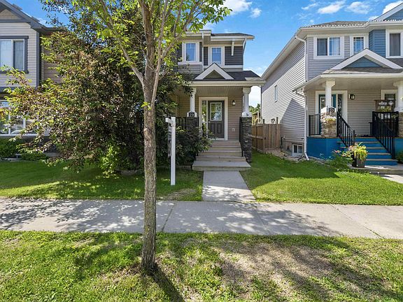 4th image of 29 Santana Cres