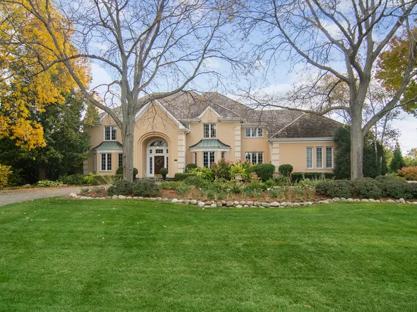 1520 Macalpin Cir, Inverness, IL 60010