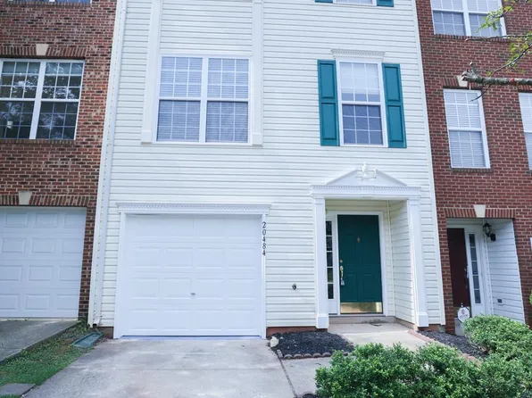 20484 Blue Heron Ter, Sterling, VA 20165