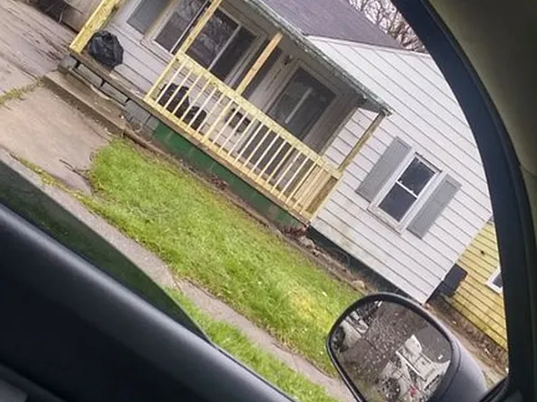 1313 Waldman Ave, Flint, MI 48507