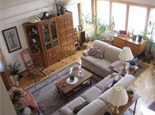 13865 Sharon Valley Rd, Grass Lake, MI 49240