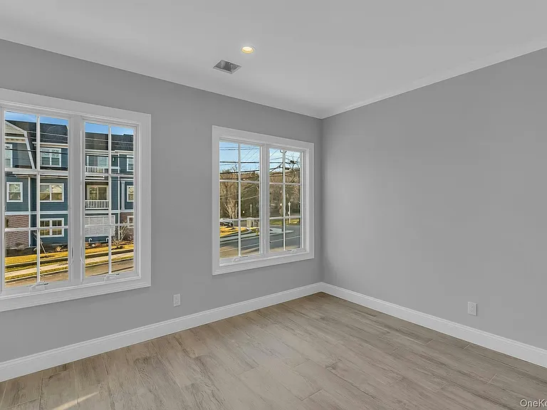 156 W Broadway #3 — Photo 11