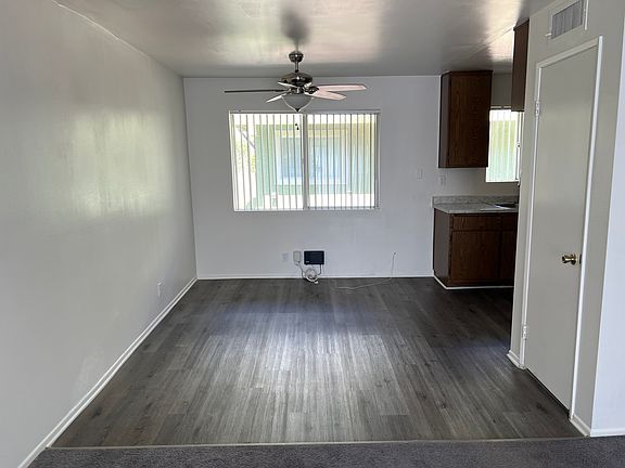 5th image of 13880 Sayre St Unit 39